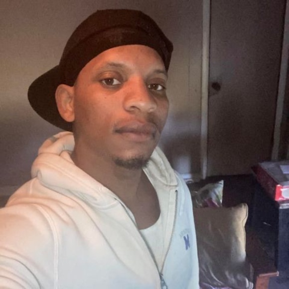 Meet your Posher, Clarence dagreat - Picture 1 of 1